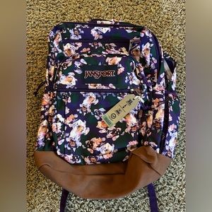 BRAND NEW TAGS ATTACHED Jansport Backpack (15inx18inx6in)